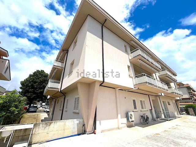 Appartamento in vendita a Teramo, Abruzzo