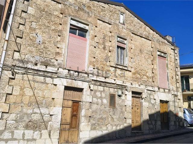 Appartamento in vendita a Mussomeli, Sicilia