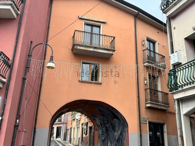 Appartamento in vendita a Lioni, Campania