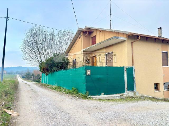 Appartamento in vendita a Marche, Pesaro E Urbino