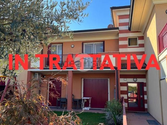 Appartamento in vendita a Erbusco, Lombardia