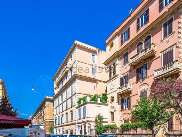 Appartamento in vendita a Municipio Roma I, Roma Capitale