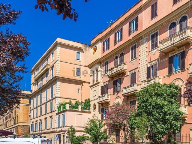 Appartamento in vendita a Municipio Roma I, Roma Capitale