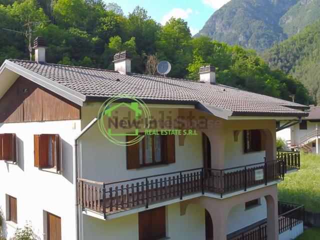 Appartamento in vendita a Vito D'asio, Friuli-Venezia Giulia