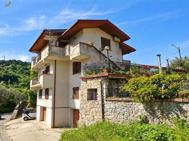 Appartamento in vendita a San Bartolo, Mendicino