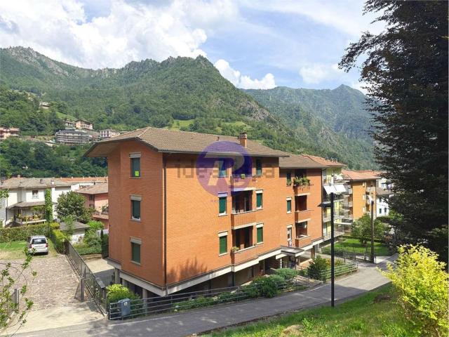 Appartamento in vendita a Comunità Montana della Valle Brembana, San Pellegrino Terme