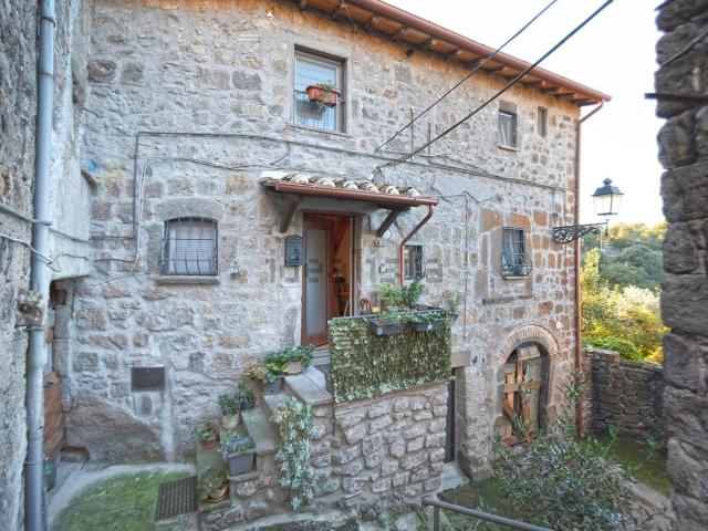 Appartamento in vendita a Vitorchiano, Lazio