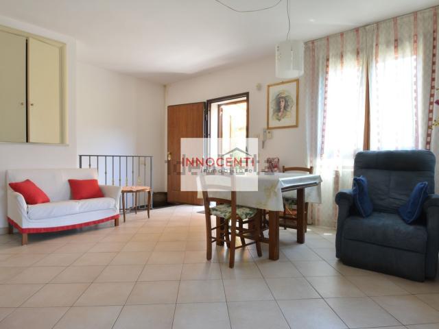 Appartamento in vendita a Corte Dovichetti, Lucca