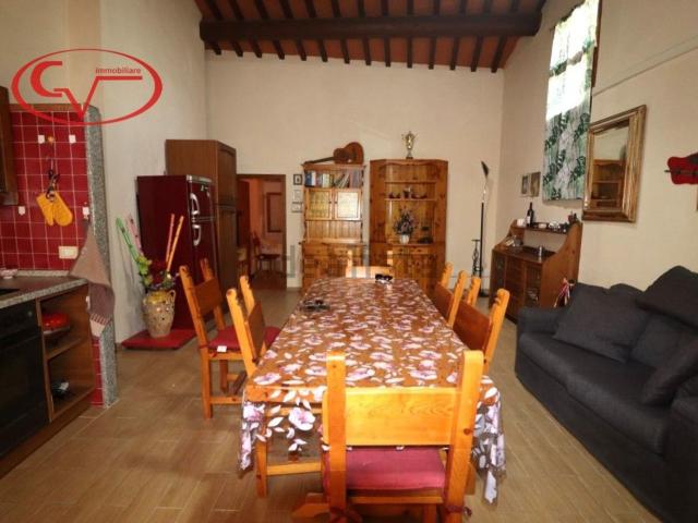 Appartamento in vendita a Montevarchi, Toscana