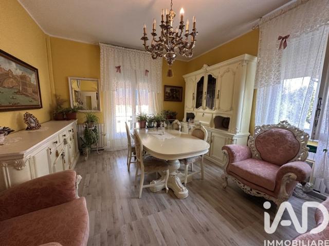 Appartamento in vendita a Unione Comuni Modenesi Area Nord, Mirandola