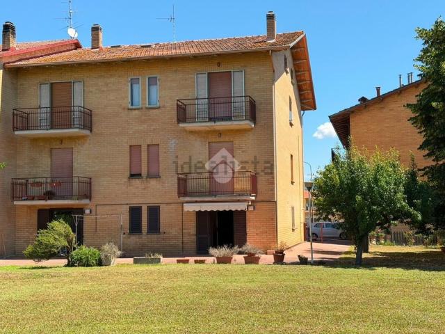 Appartamento in vendita a Gubbio, Umbria