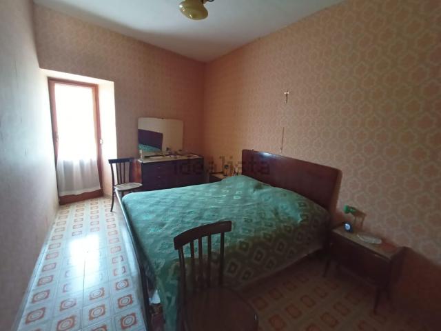 Appartamento in vendita a Barete, Abruzzo