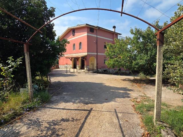 Appartamento in vendita a Roma Capitale, Lazio
