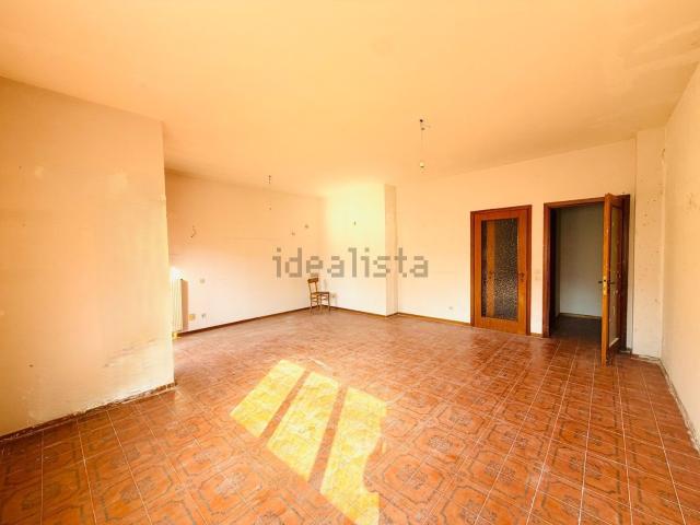 Appartamento in vendita a San Carlo, Marina Di Massa
