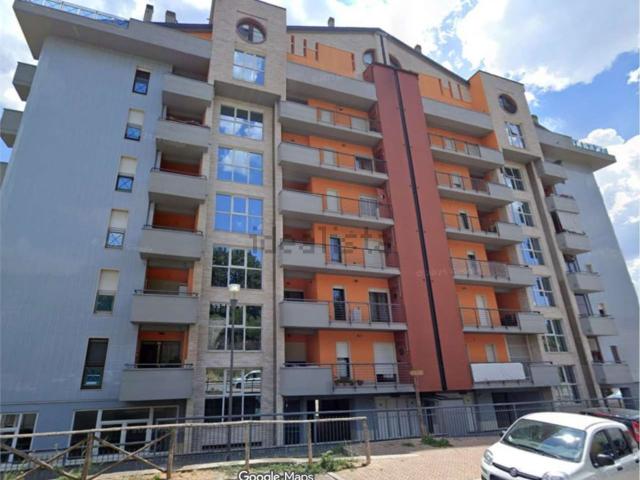 Appartamento in vendita a Potenza, Basilicata
