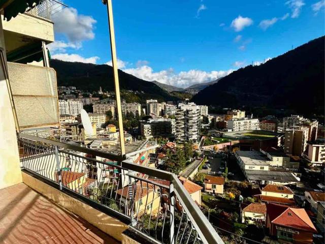 Appartamento in vendita a Media Val Bisagno, Serra Riccò