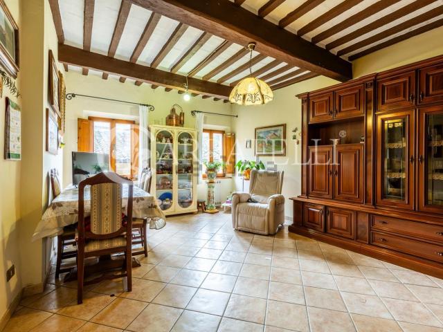 Appartamento in vendita a Abbadia Di Montepulciano, Toscana