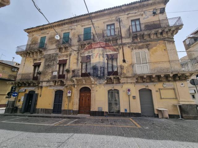 Appartamento in vendita a Militello In Val Di Catania, Sicilia