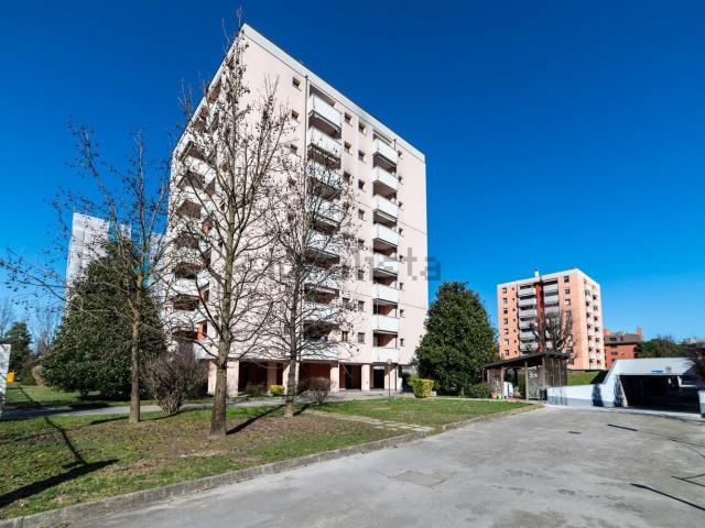 Appartamento in vendita a Assago, Lombardia