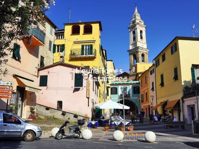 Appartamento in vendita a Dolcedo, Liguria