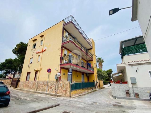 Appartamento in vendita a Isola Delle Femmine, Sicilia