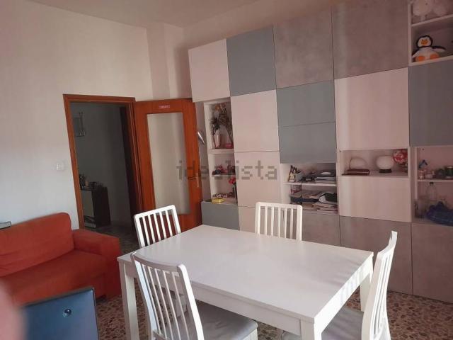 Appartamento in vendita a Re, Reggio Emilia