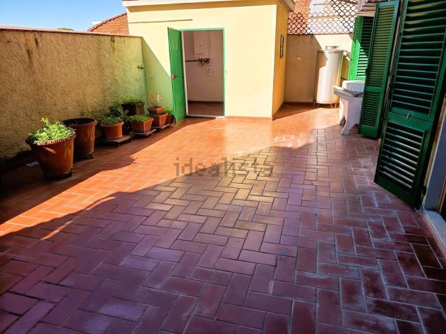 Appartamento in vendita a Centro Direzionale, Prato