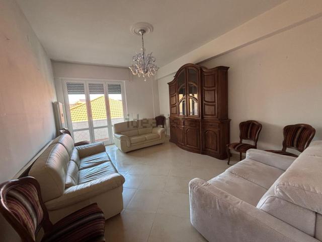 Appartamento in vendita a Camponelli, Marina Di Massa