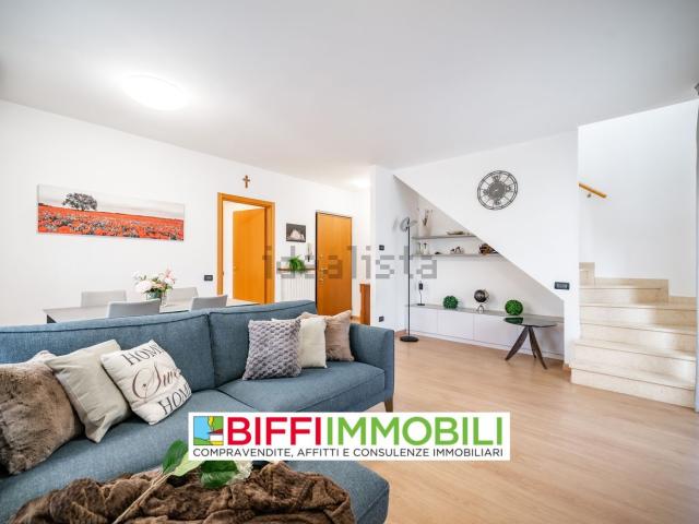 Appartamento in vendita a Germanedo, Lecco