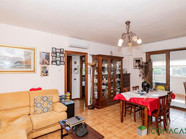 Appartamento in vendita a Pieve Emanuele, Lombardia
