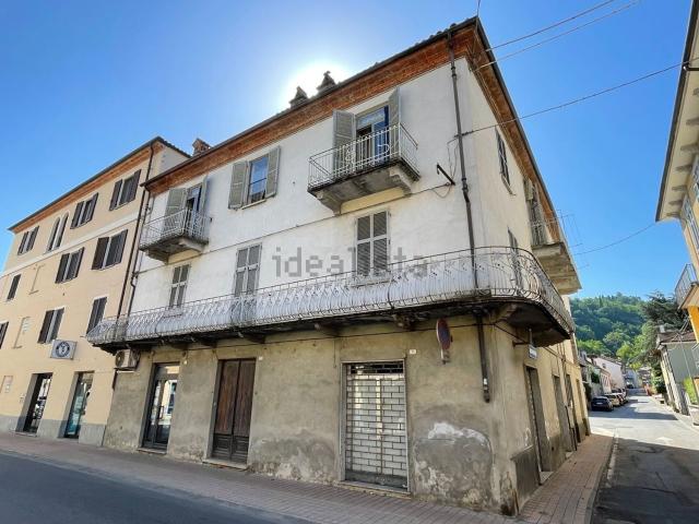 Appartamento in vendita a Santo Stefano Belbo, Cuneo