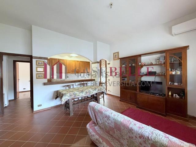 Appartamento in vendita a Camaiore, Toscana