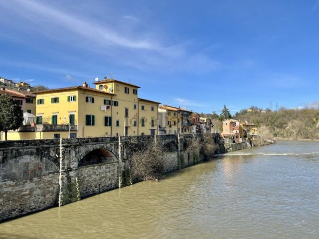 Appartamento in vendita a Figline e Incisa Valdarno, Incisa Val D'arno