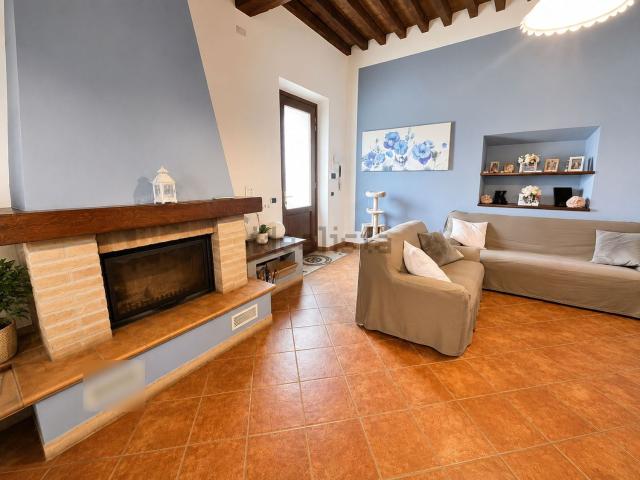 Appartamento in vendita a Val d’Enza, Re