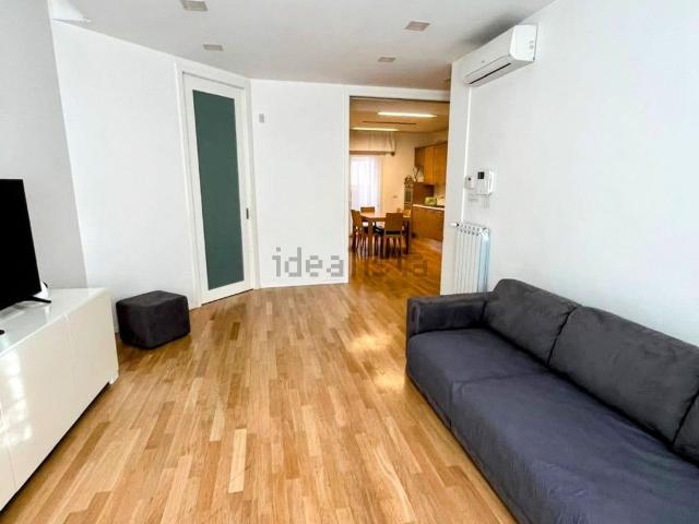 Appartamento in vendita a Puglia, Bari