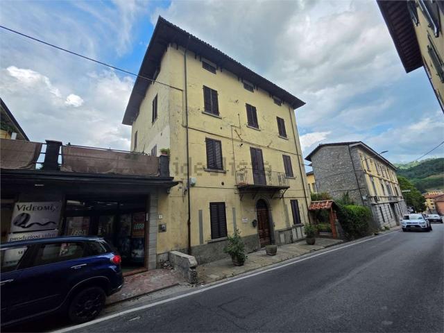 Appartamento in vendita a Unione Comuni Garfagnana, Castelnuovo Di Garfagnana