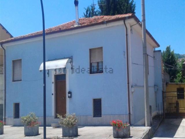 Appartamento in vendita a Borgo Via Nuova, Avezzano