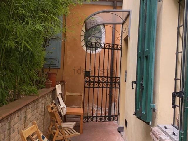 Appartamento in vendita a Sant'Agostino città-Porta Castello, Re