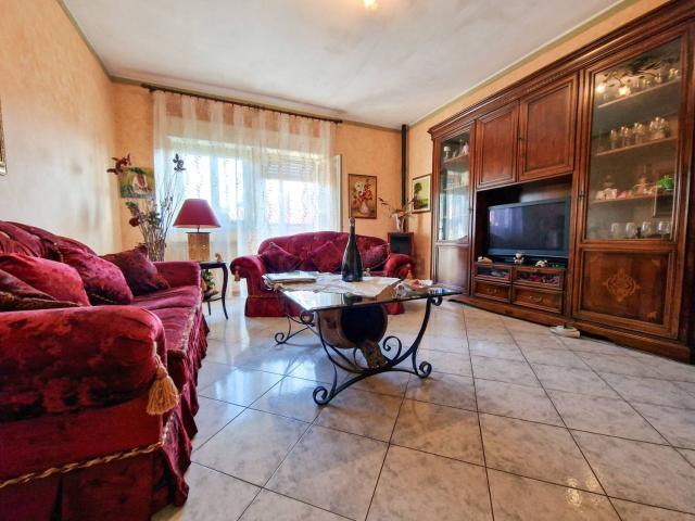 Appartamento in vendita a Pedara, Sicilia