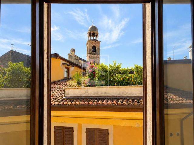 Appartamento in vendita a Comunità Montana Parco Alto Garda bresciano, Salò