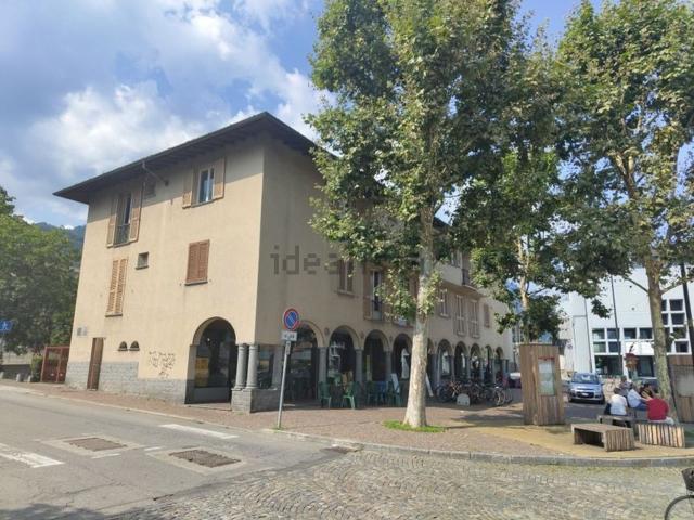 Appartamento in vendita a Morbegno, Lombardia