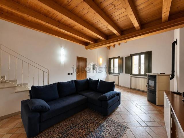Appartamento in vendita a Quinzano D'oglio, Lombardia