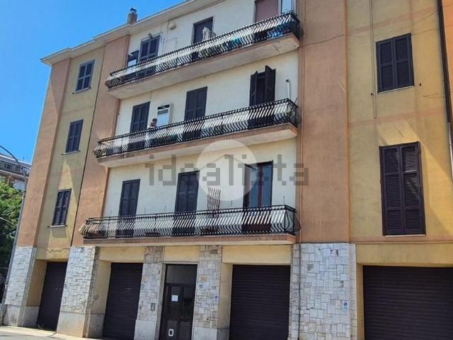 Appartamento in vendita a Frosinone, Lazio