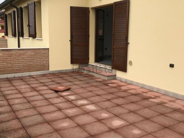 Attico in vendita a Ferrara, Reggio Emilia