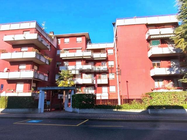 Appartamento in vendita a Sacro Cuore-Stazione, Desio