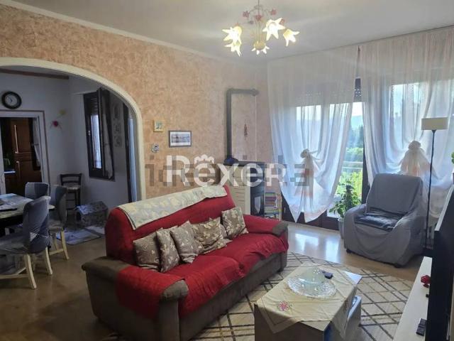 Appartamento in vendita a Montegonzi, Toscana