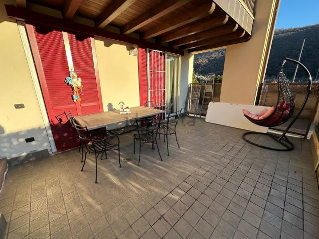 Appartamento in vendita a Paratico, Lombardia