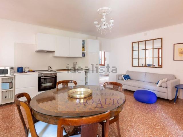 Appartamento in vendita a Venezia-Murano-Burano, Venezia