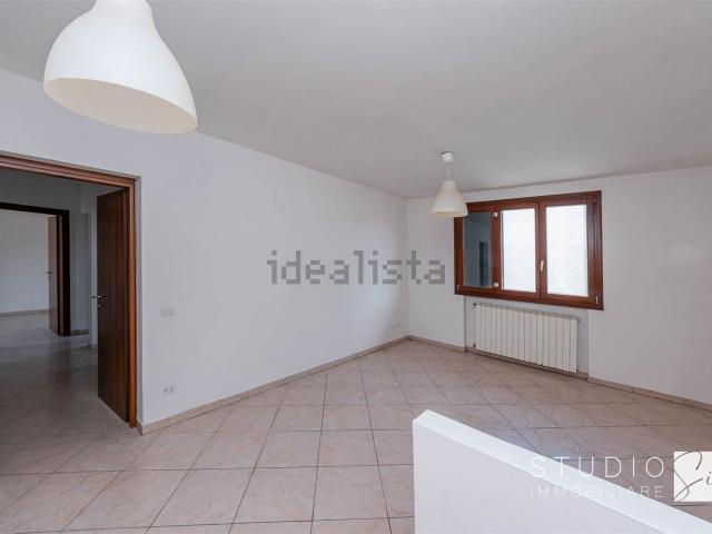Appartamento in vendita a Montale Alto, Montale