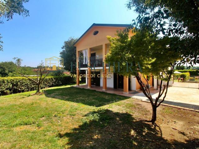 Appartamento in vendita a Ponti Sul Mincio, Lombardia